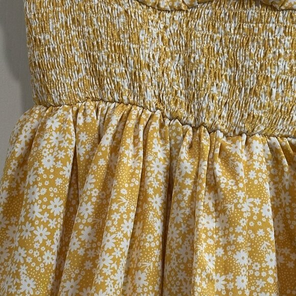 NWT sunny yellow Lulus dress with daisies - Picture 3 of 10